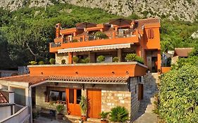 Apartments Nikcevic
