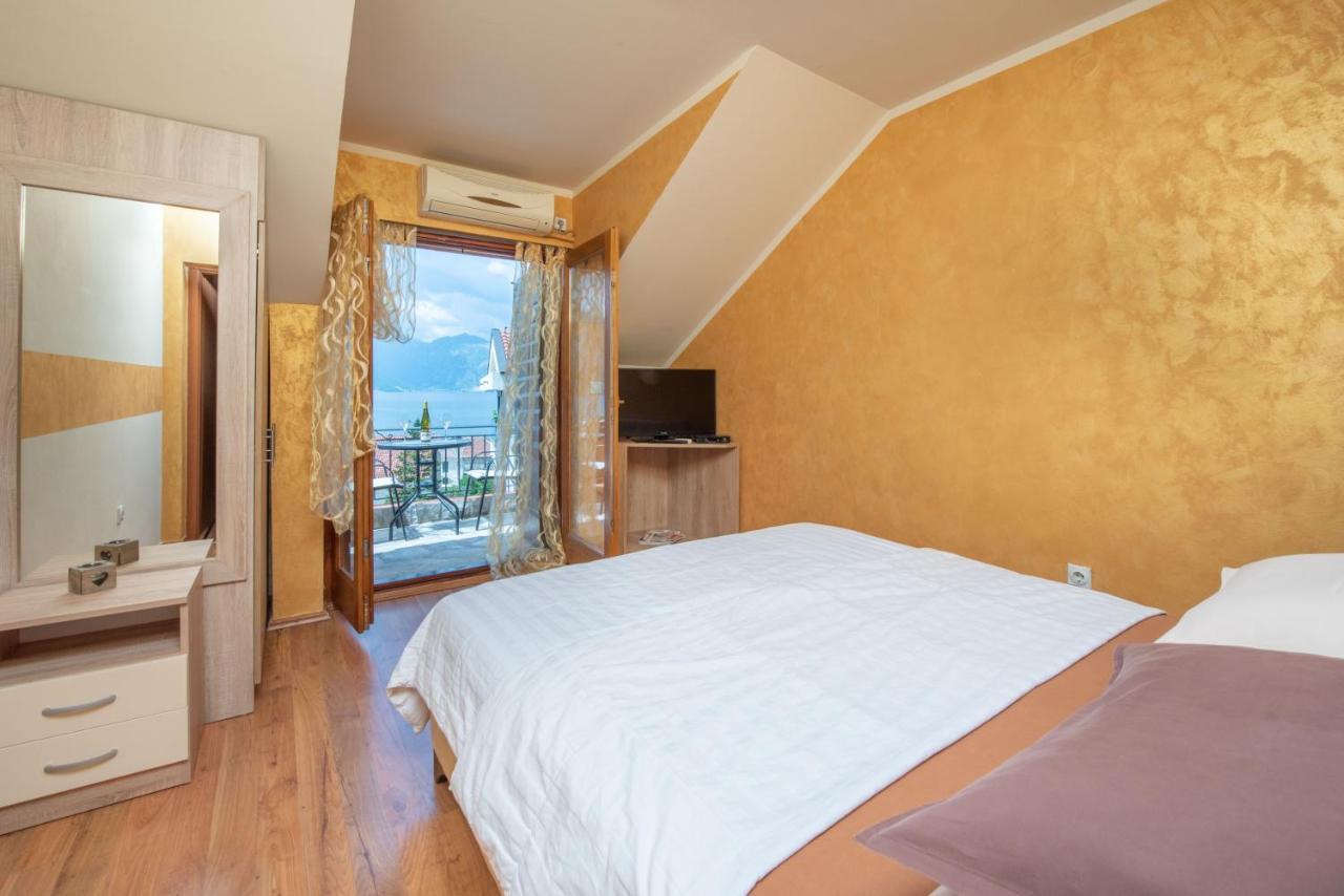 Apartments Nikcevic Kotor Exterior photo